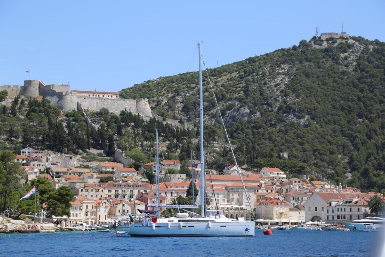 Feelhvar Along Bluelagoon Apartment Hvar Town